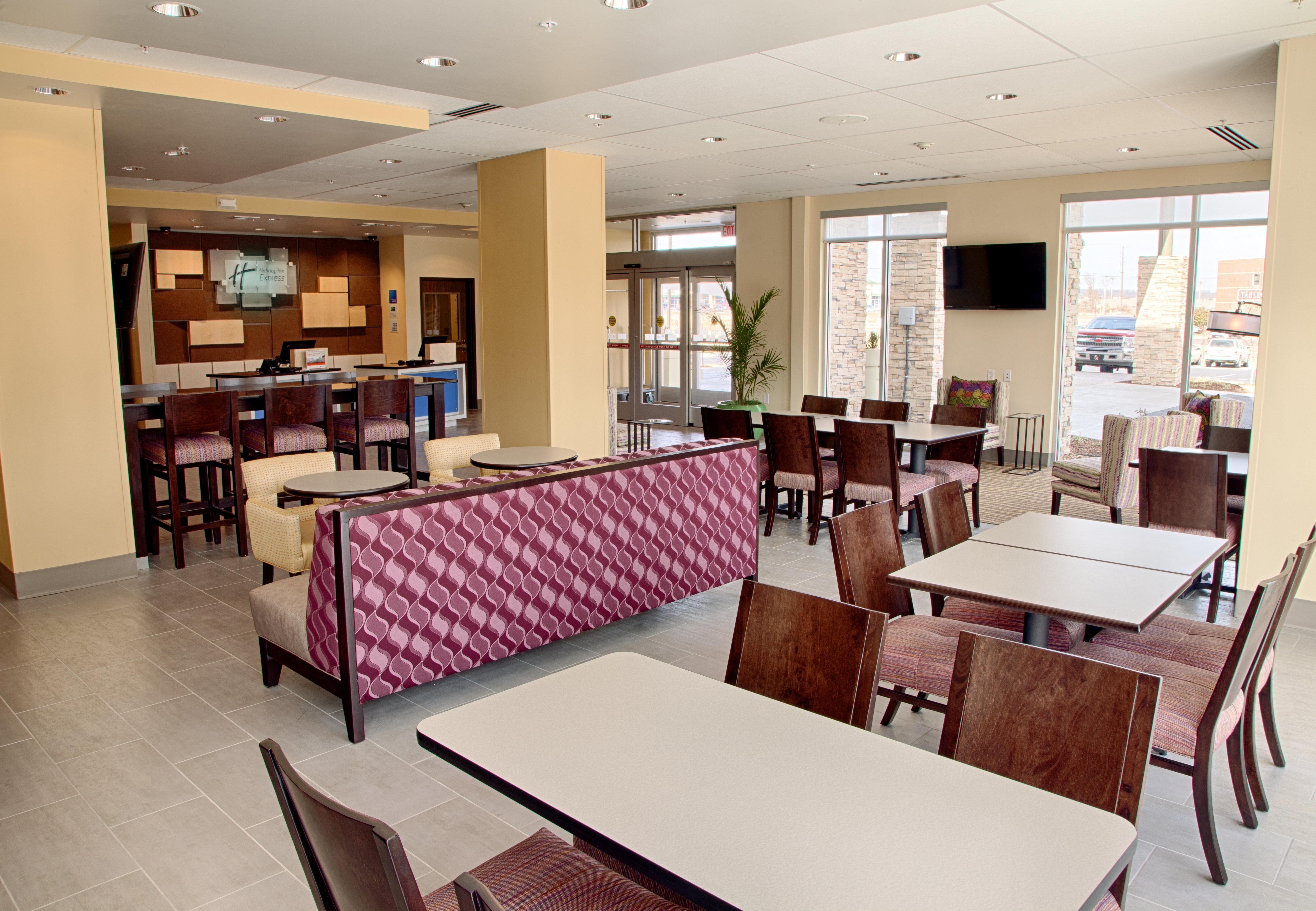 Holiday Inn Express And Suites Tahlequah By Ihg Exteriör bild