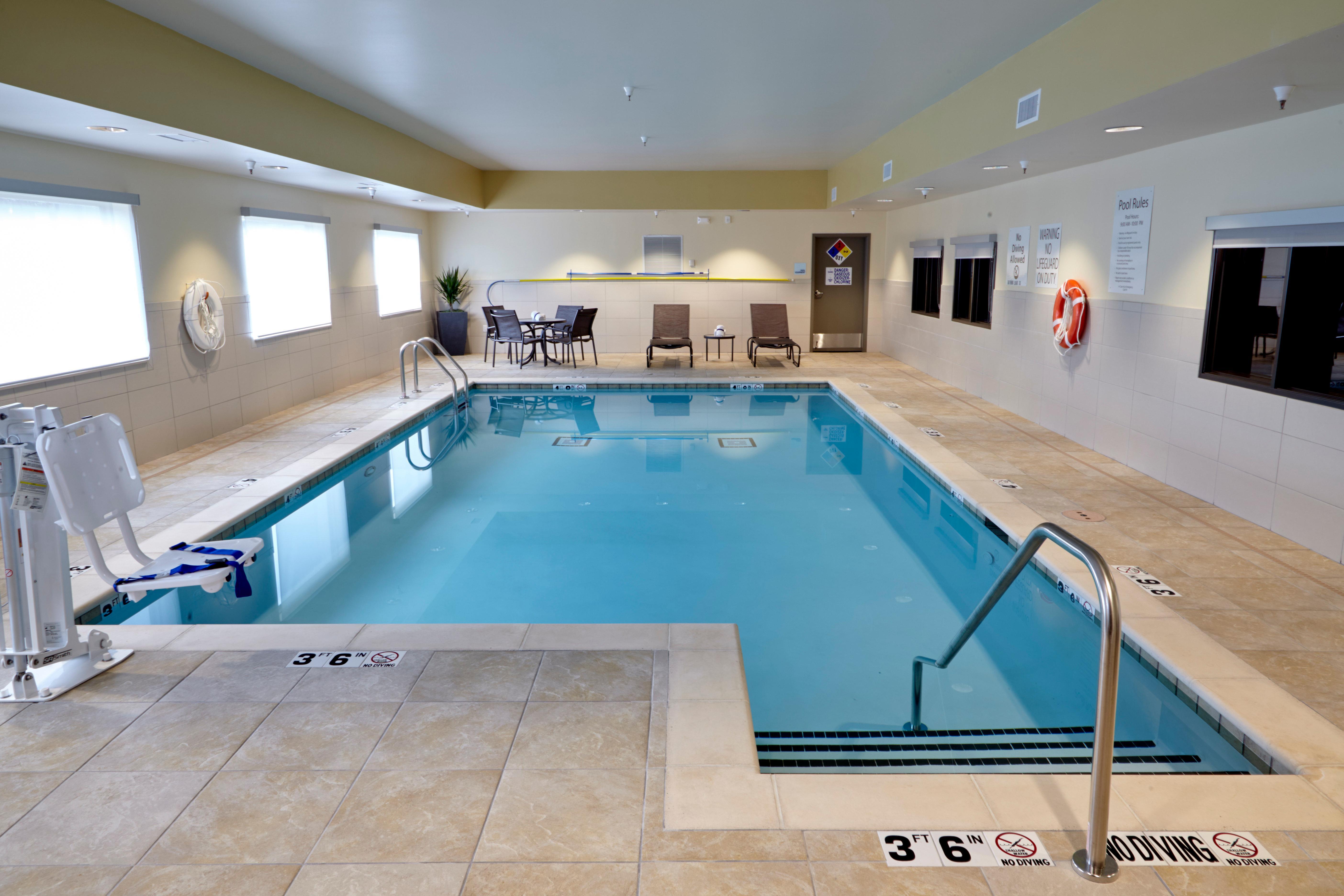 Holiday Inn Express And Suites Tahlequah By Ihg Exteriör bild